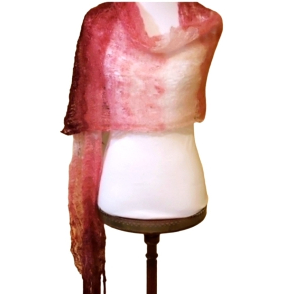 Pink Ombre  Hand-knitted Shawl Wrap‎ Scarf Beautiful Fringe Shades of Pinks